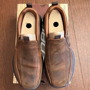 Sketchers memory foam shoes